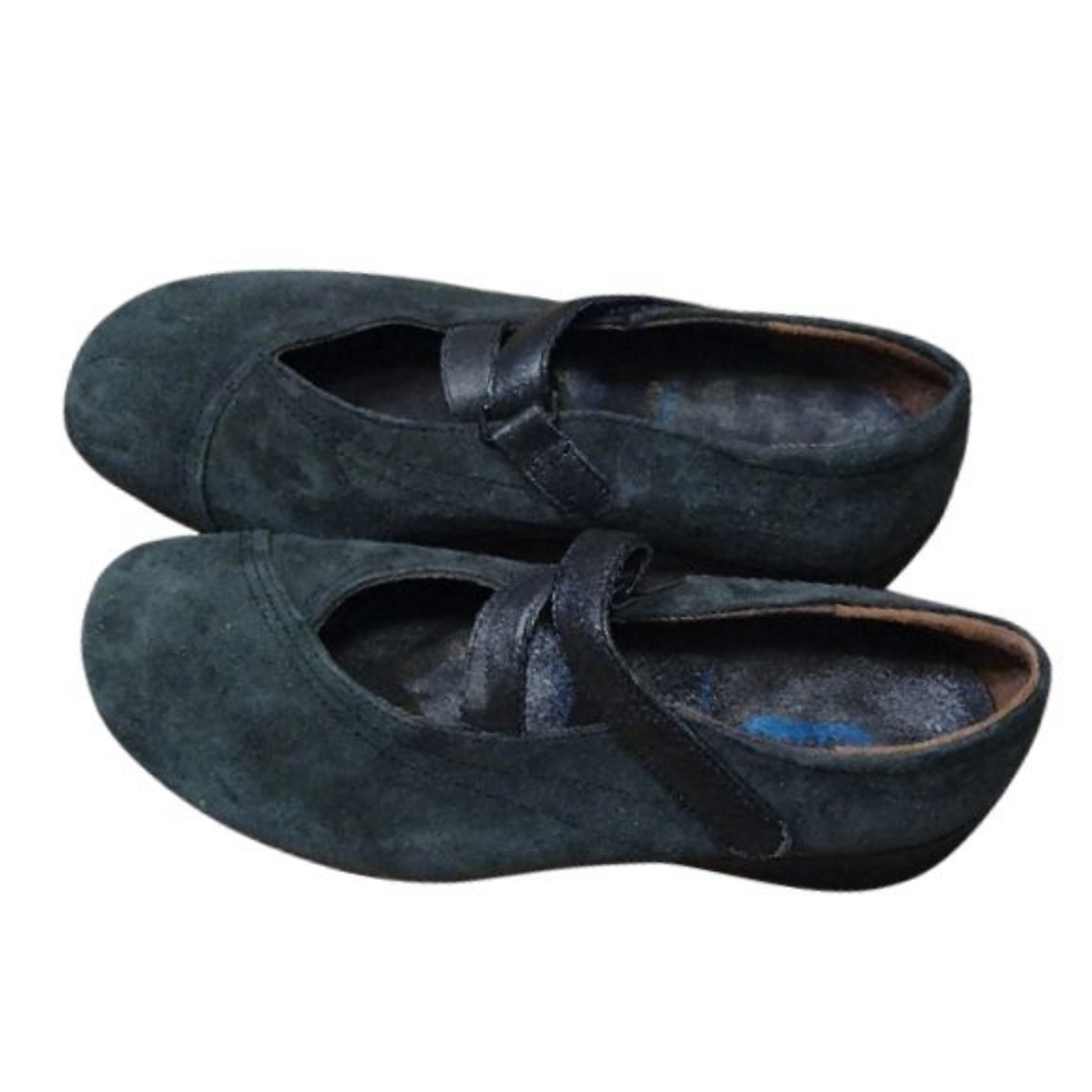 Wolkie Flats Grey Suede size 36